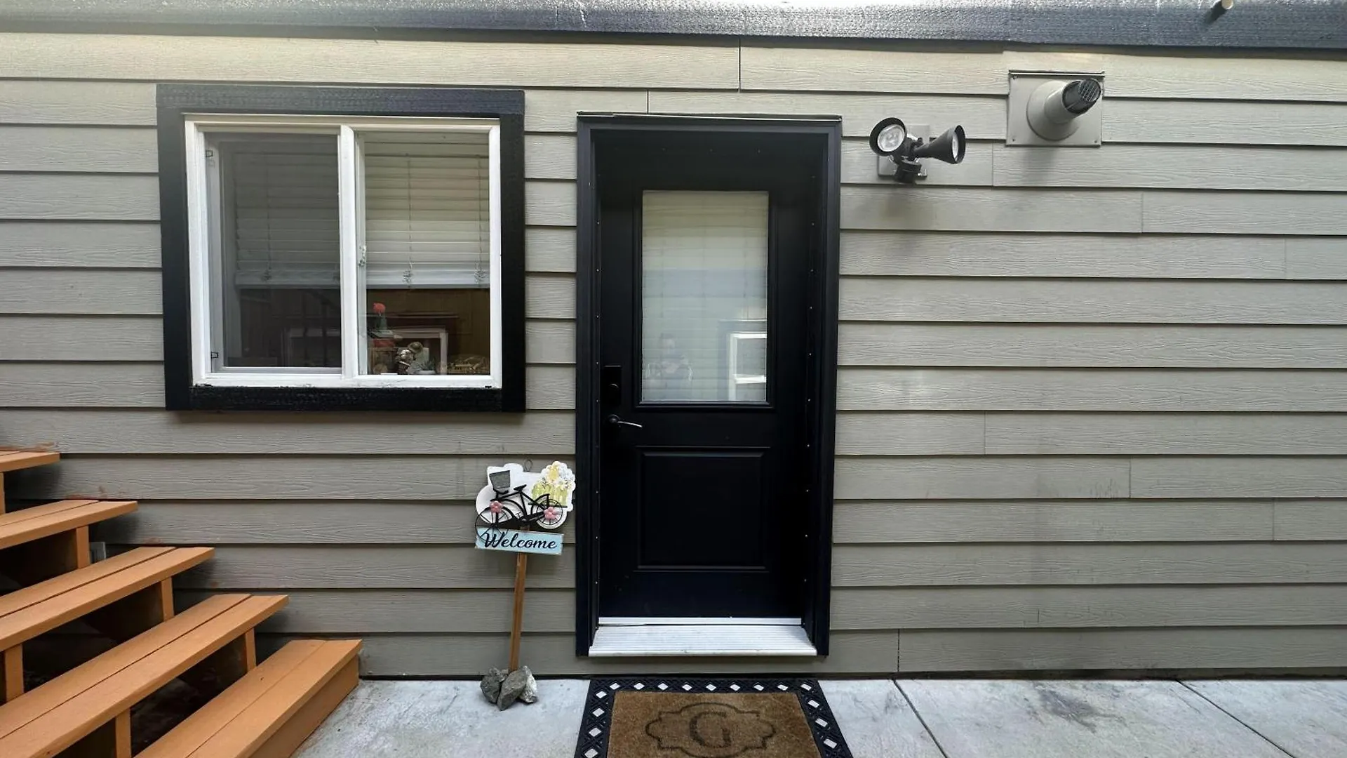 Holiday home Separate Entry Sweet Home Victoria