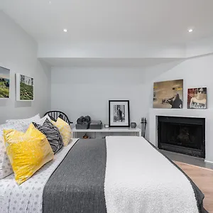 Modern Design , Toronto Kanada